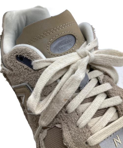 NEW BALANCE（ニューバランス）NEW BALANCE (ニューバランス) 2002R ブラウン サイズ:26の古着・服飾アイテム