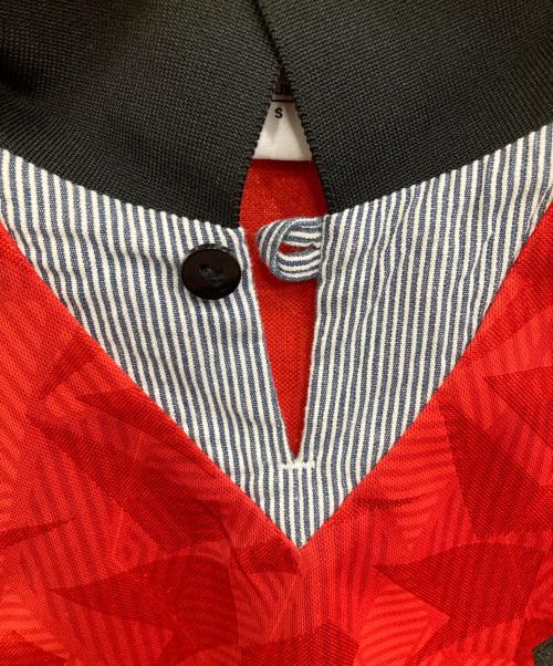 UMBRO（アンブロ）UMBRO (アンブロ) PALACE (パレス) ゲームシャツ レッド サイズ:Mの古着・服飾アイテム