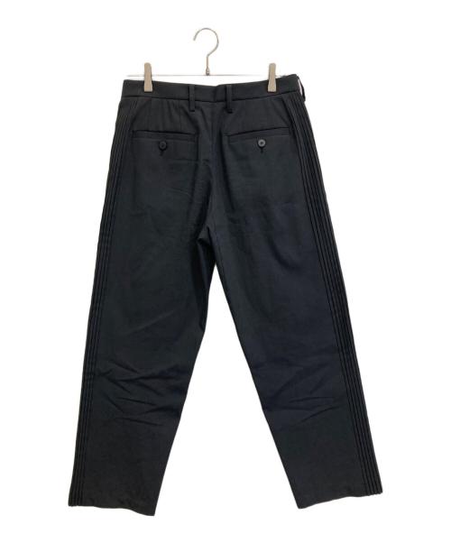 ISSEY MIYAKE MEN（イッセイミヤケメン）ISSEY MIYAKE MEN (イッセイミヤケメン) エアプリーツパンツ ブラック サイズ:不明の古着・服飾アイテム