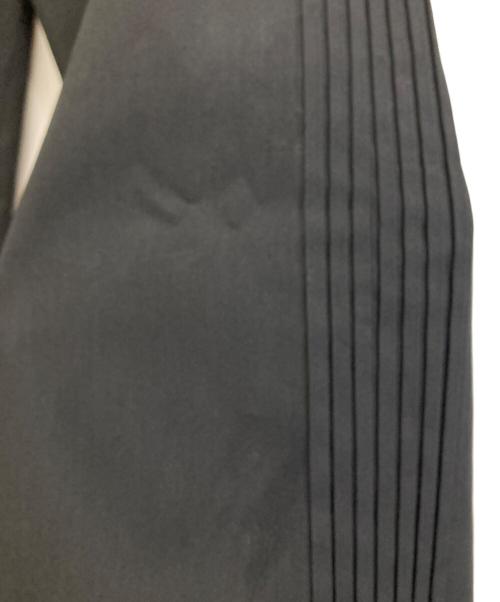 ISSEY MIYAKE MEN（イッセイミヤケメン）ISSEY MIYAKE MEN (イッセイミヤケメン) エアプリーツパンツ ブラック サイズ:不明の古着・服飾アイテム
