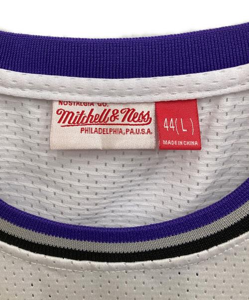 MITCHELL & NESS（ミッチェルアンドネス）MITCHELL & NESS (ミッチェルアンドネス) メッシュカットソー ホワイト×パープル サイズ:Ｌの古着・服飾アイテム