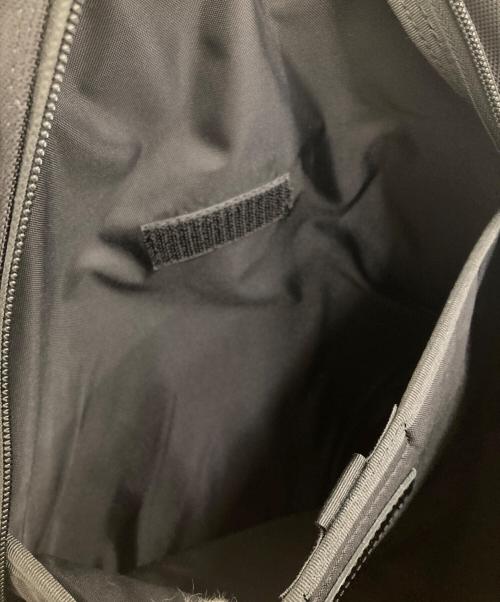SLOW（スロウ）SLOW (スロウ) Ballistic Air - Mesh Daypack - S ブラックの古着・服飾アイテム