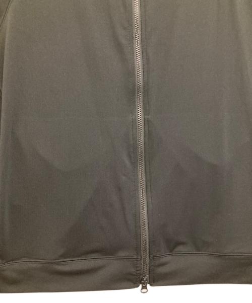muta MARINE（ムータマリン）muta MARINE (ムータマリン) スタンドラッシュパーカー ブラック サイズ:5の古着・服飾アイテム