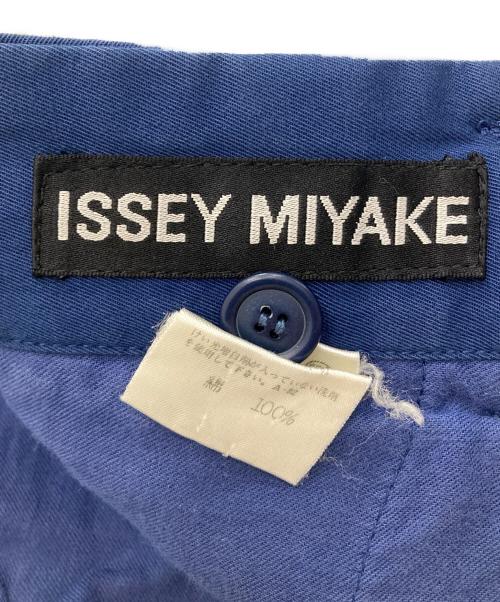 ISSEY MIYAKE（イッセイミヤケ）ISSEY MIYAKE (イッセイミヤケ) タックパンツ ネイビー サイズ:XXLの古着・服飾アイテム