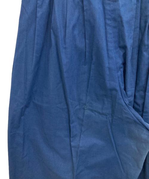 ISSEY MIYAKE（イッセイミヤケ）ISSEY MIYAKE (イッセイミヤケ) タックパンツ ネイビー サイズ:Mの古着・服飾アイテム