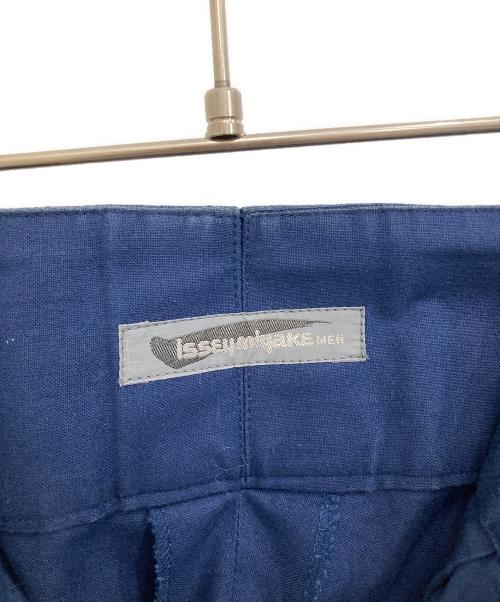 ISSEY MIYAKE（イッセイミヤケ）ISSEY MIYAKE (イッセイミヤケ) タックパンツ ネイビー サイズ:Mの古着・服飾アイテム
