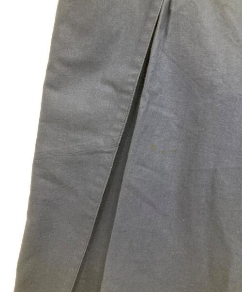ISSEY MIYAKE（イッセイミヤケ）ISSEY MIYAKE (イッセイミヤケ) タックパンツ ネイビー サイズ:Mの古着・服飾アイテム