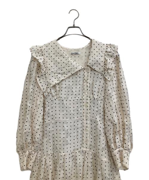 Snidel（スナイデル）Snidel (スナイデル) フリルカラーワンピース ベージュ サイズ:1の古着・服飾アイテム