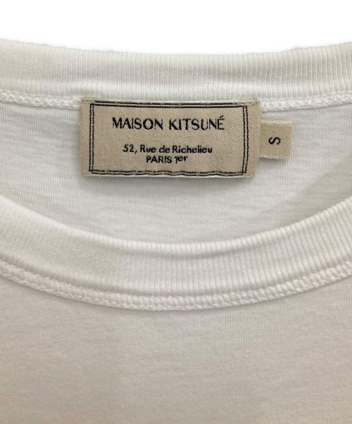 maison kitsune（メゾンキツネ）maison kitsune (メゾンキツネ) キツネロゴTシャツ ホワイト サイズ:Ｓの古着・服飾アイテム