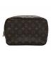 LOUIS VUITTON (ルイ ヴィトン) トゥルース・トワレット23/ポーチ ブラウン：20000円