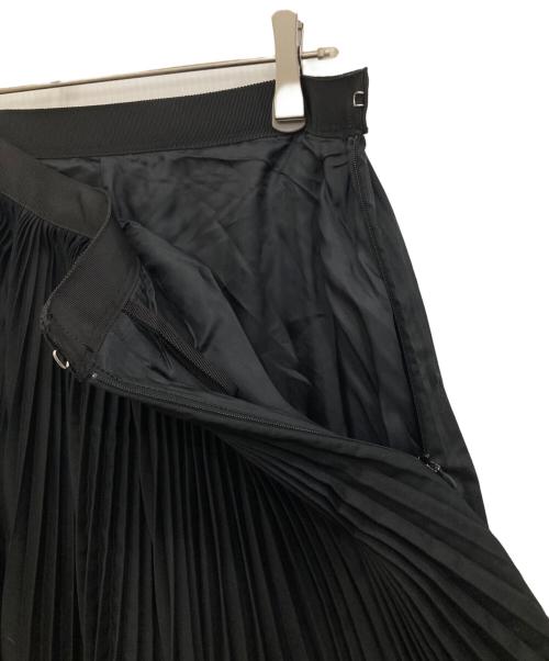 sacai（サカイ）sacai (サカイ) サイドジッププリーツスカート ブラックの古着・服飾アイテム