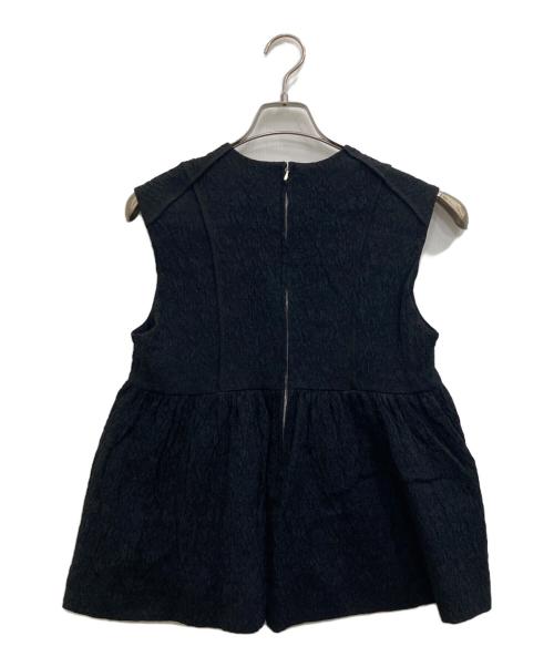 BLAMINK（ブラミンク）BLAMINK (ブラミンク) Vネックノースリーブブラウス ブラック サイズ:36の古着・服飾アイテム