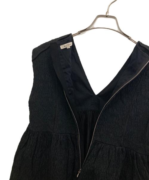 BLAMINK（ブラミンク）BLAMINK (ブラミンク) Vネックノースリーブブラウス ブラック サイズ:36の古着・服飾アイテム
