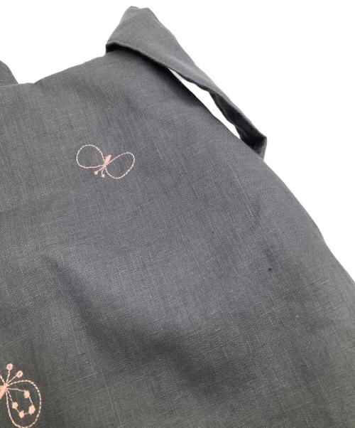 mina perhonen（ミナ ペルホネン）mina perhonen (ミナ ペルホネン) kaari bag グレーの古着・服飾アイテム