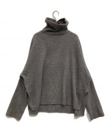 Spick and Span（スピック＆スパン）の古着「23AWフォックスウールハイネックサイドスリットニット」｜グレー