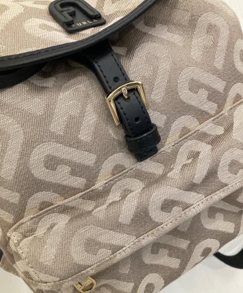 FURLA（フルラ）FURLA (フルラ) キャンバスリュック ベージュの古着・服飾アイテム