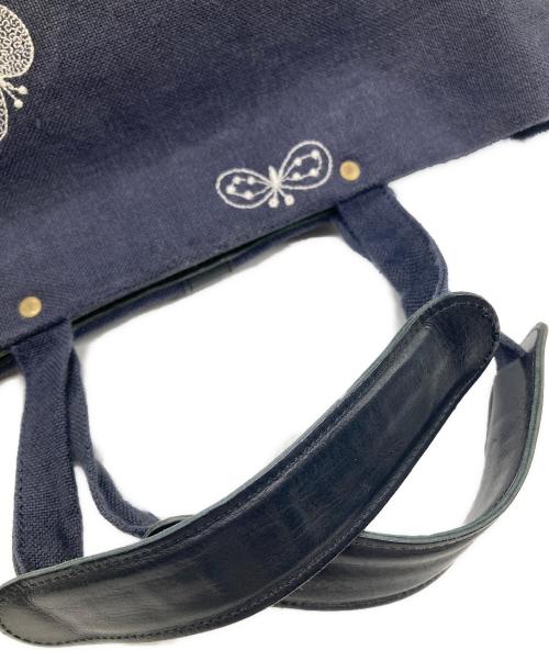 mina perhonen（ミナ ペルホネン）mina perhonen (ミナ ペルホネン) calzone bag ネイビーの古着・服飾アイテム