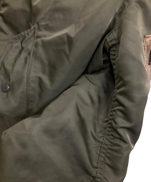 US ARMY（ユーエスアーミー）US ARMY (ユーエスアーミー) フライトジャケット オリーブ サイズ:LARGEの古着・服飾アイテム