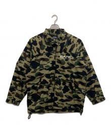 A BATHING APE（アベイシングエイプ）の古着「カモ柄コーチジャケット」｜グリーン