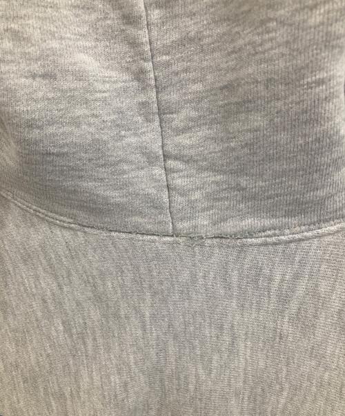 Champion（チャンピオン）Champion (チャンピオン) REVERSE WEAVEパーカー グレー サイズ:Ｌの古着・服飾アイテム