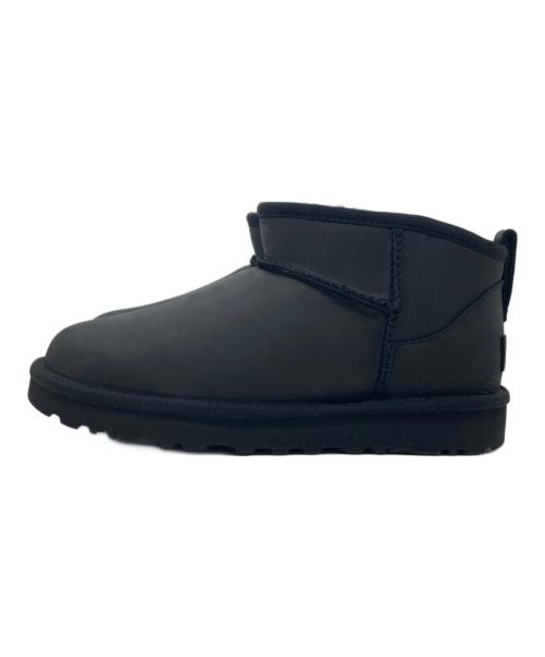UGG（アグ）UGG (アグ) Classic Ultra Mini LTHR/ムートンブーツ ブラック サイズ:23の古着・服飾アイテム