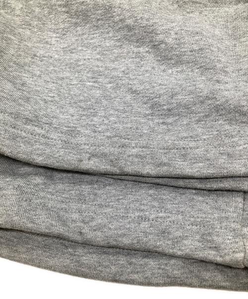 UMBRO（アンブロ）UMBRO (アンブロ) epnok (エプノック) Curved Tack Sweatpants グレー サイズ:Mの古着・服飾アイテム