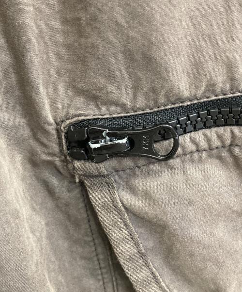 C.P COMPANY（シーピーカンパニー）C.P COMPANY (シーピーカンパニー) MICROREPS BOXY CARGO LENS PANTS グレー サイズ:48の古着・服飾アイテム