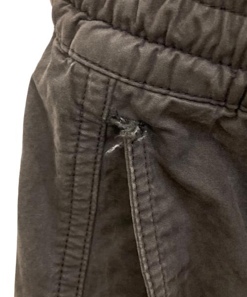 C.P COMPANY（シーピーカンパニー）C.P COMPANY (シーピーカンパニー) MICROREPS BOXY CARGO LENS PANTS グレー サイズ:48の古着・服飾アイテム