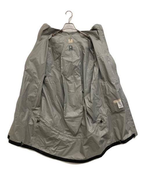 mont-bell（モンベル）mont-bell (モンベル) パックラップ レインコート ベージュ サイズ:Sの古着・服飾アイテム