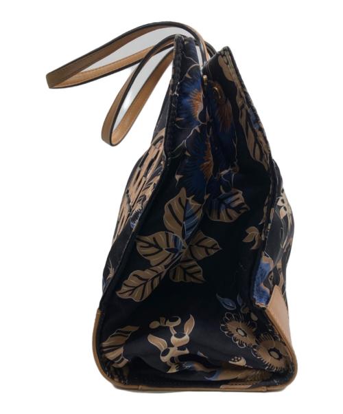 TORY BURCH（トリーバーチ）TORY BURCH (トリーバーチ) ボタニカルナイロントートバッグ ネイビーの古着・服飾アイテム