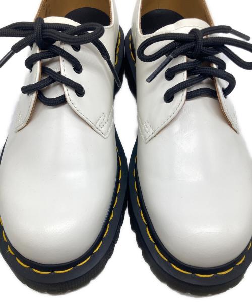 Dr.Martens（ドクターマーチン）Dr.Martens (ドクターマーチン) 3ホールシューズ ホワイト サイズ:UK 5の古着・服飾アイテム