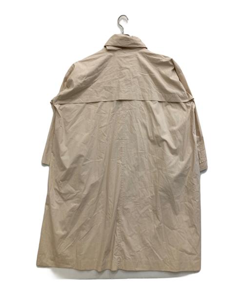 ISSEY MIYAKE（イッセイミヤケ）ISSEY MIYAKE (イッセイミヤケ) WIND COAT ベージュ サイズ:Mの古着・服飾アイテム