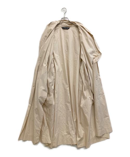 ISSEY MIYAKE（イッセイミヤケ）ISSEY MIYAKE (イッセイミヤケ) WIND COAT ベージュ サイズ:Mの古着・服飾アイテム