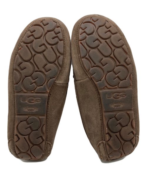 UGG（アグ）UGG (アグ) モカシンシューズ ブラウン サイズ:22 USA5の古着・服飾アイテム