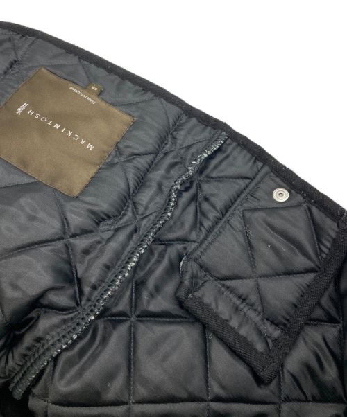 MACKINTOSH（マッキントッシュ）MACKINTOSH (マッキントッシュ) Harris Tweed (ハリスツイード) キルティングベスト ホワイト×ブラック サイズ:34の古着・服飾アイテム