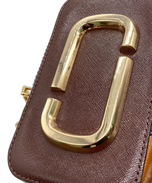 MARC JACOBS（マークジェイコブス）MARC JACOBS (マーク ジェイコブス) ホットショット チェーンショルダーバッグ ブラウンの古着・服飾アイテム