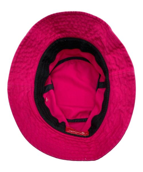 SUPREME（シュプリーム）SUPREME (シュプリーム) NAME PLATEバケットハット ショッキングピンク サイズ:SMALL　MEDIUMの古着・服飾アイテム