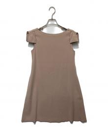 FOXEY NEWYORK（フォクシーニューヨーク）の古着「ノースリーブワンピース」｜ベージュ