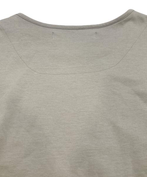 KATHARINE HAMNETT（キャサリンハムネット）KATHARINE HAMNETT (キャサリンハムネット) レイヤードデザインTシャツ ベージュ サイズ:Ｍの古着・服飾アイテム