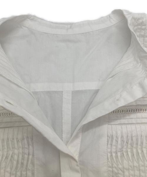 green label relaxing（グリーンレーベルリラクシング）green label relaxing (グリーンレーベルリラクシング) CFC INDIAピンタックOP Sシャツワンピース ホワイト サイズ:38 未使用品の古着・服飾アイテム