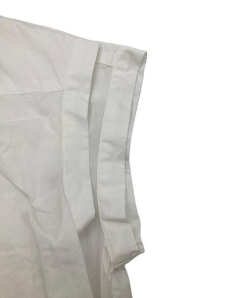 green label relaxing（グリーンレーベルリラクシング）green label relaxing (グリーンレーベルリラクシング) CFC INDIAピンタックOP Sシャツワンピース ホワイト サイズ:38 未使用品の古着・服飾アイテム