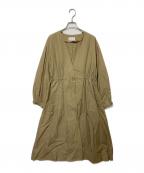 green label relaxingグリーンレーベルリラクシング）の古着「ギャザードロストガウンコート」｜ベージュ