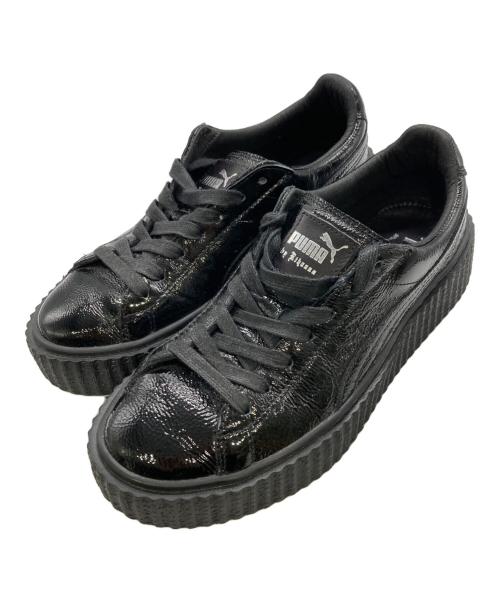 Fenty PUMA by Rihanna（フェンティ プーマ バイ リアーナ）Fenty PUMA by Rihanna (フェンティ プーマ バイ リアーナ) ローカットスニーカー ブラック サイズ:24.5の古着・服飾アイテム