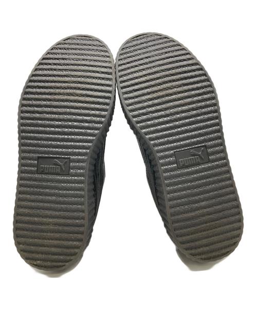 Fenty PUMA by Rihanna（フェンティ プーマ バイ リアーナ）Fenty PUMA by Rihanna (フェンティ プーマ バイ リアーナ) ローカットスニーカー ブラック サイズ:24.5の古着・服飾アイテム