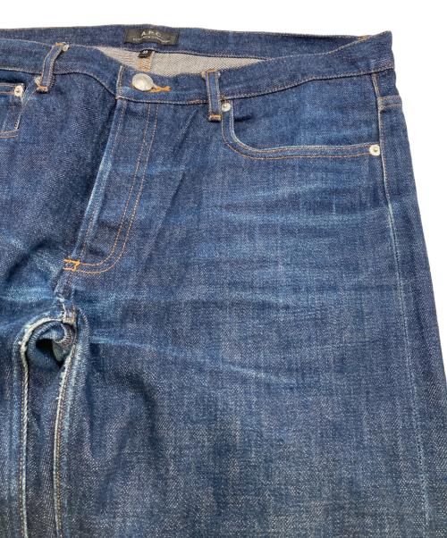 A.P.C.（アーペーセー）A.P.C. (アーペーセー) デニムパンツ インディゴ サイズ:33の古着・服飾アイテム