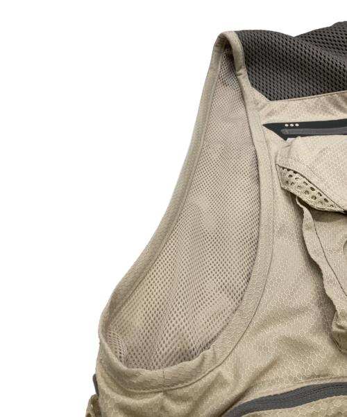 Columbia（コロンビア）Columbia (コロンビア) PFGヘンリーフォークベスト ベージュ サイズ:Sの古着・服飾アイテム