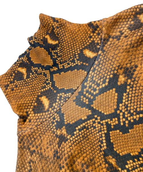 JOHN LAWRENCE SULLIVAN（ジョン ローレンス サリバン）JOHN LAWRENCE SULLIVAN (ジョン ローレンス サリバン) 総柄ハイネックカットソー ブラウン サイズ:Ｍの古着・服飾アイテム