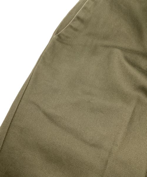 PT01（ピーティーゼロウーノ）PT01 (ピーティーゼロ) BEAMS F (ビームスエフ) concept chinoパンツ オリーブ サイズ:48の古着・服飾アイテム