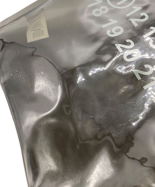 Maison Margiela（メゾンマルジェラ）Maison Margiela (メゾンマルジェラ) PVCトートバッグ ブラックの古着・服飾アイテム