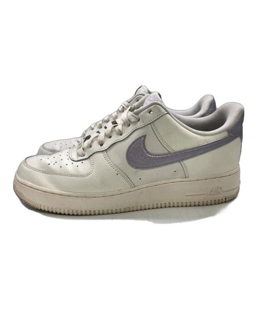 NIKE（ナイキ）NIKE (ナイキ) WMNS AIR FORCE 07 ESS ホワイト サイズ:28の古着・服飾アイテム